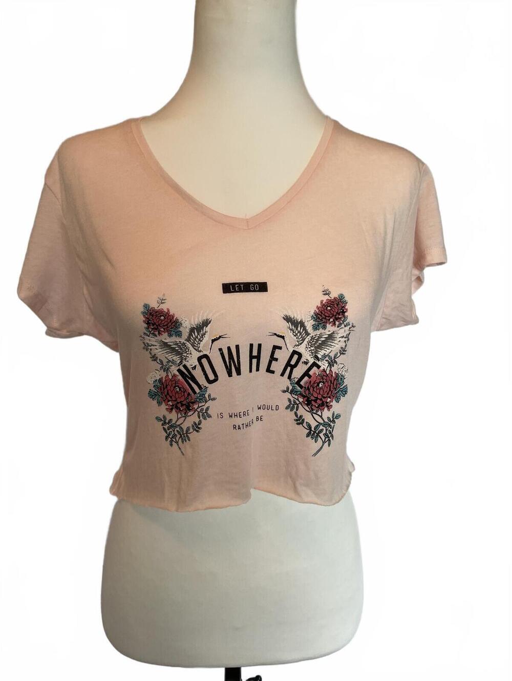 Atmosphere Pink Cropped Nowhere Is Where I Would Rather Be T-Shirt Size 8